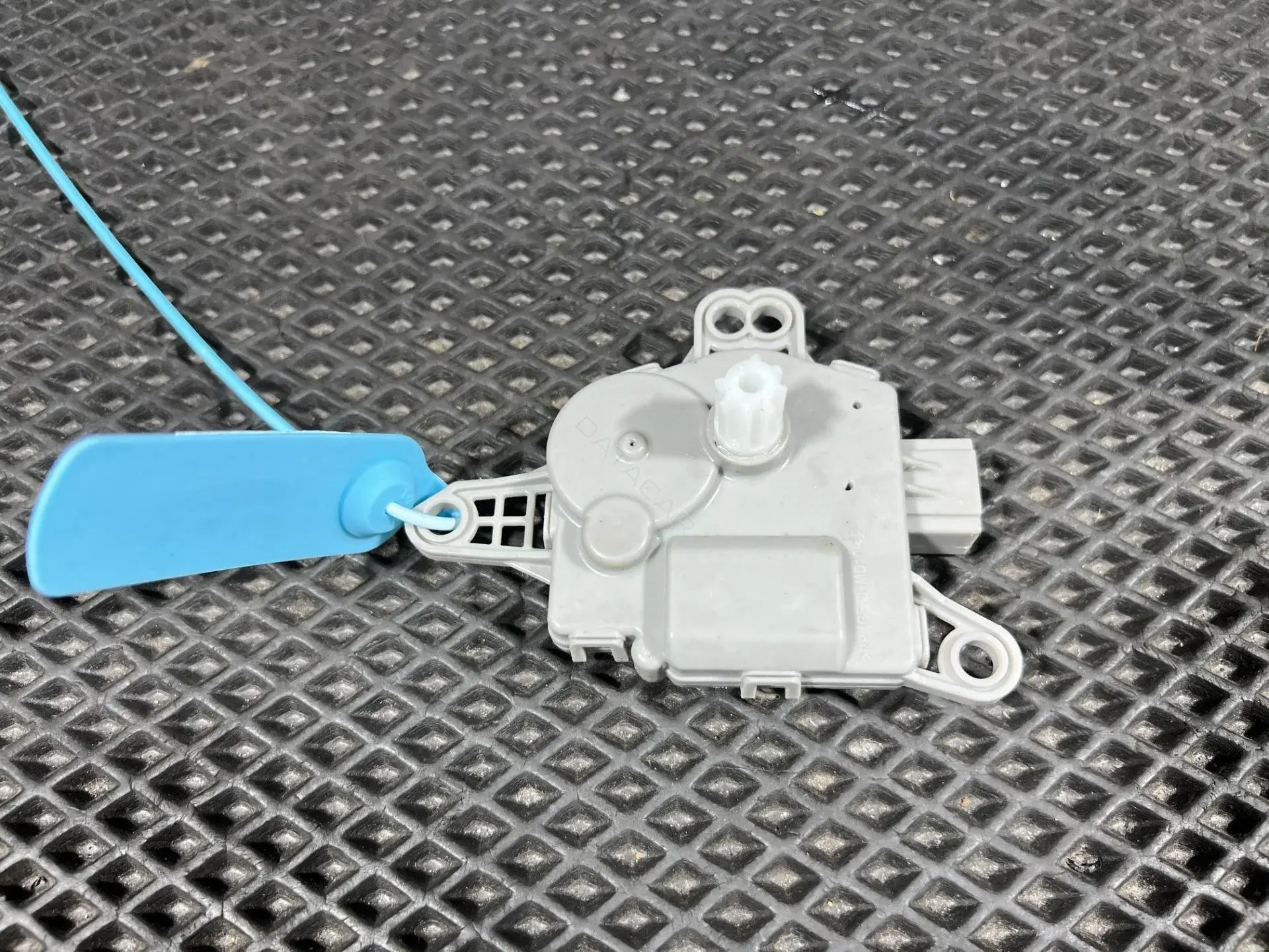 Мотор заслонки печки EA1F1-DN8AB02