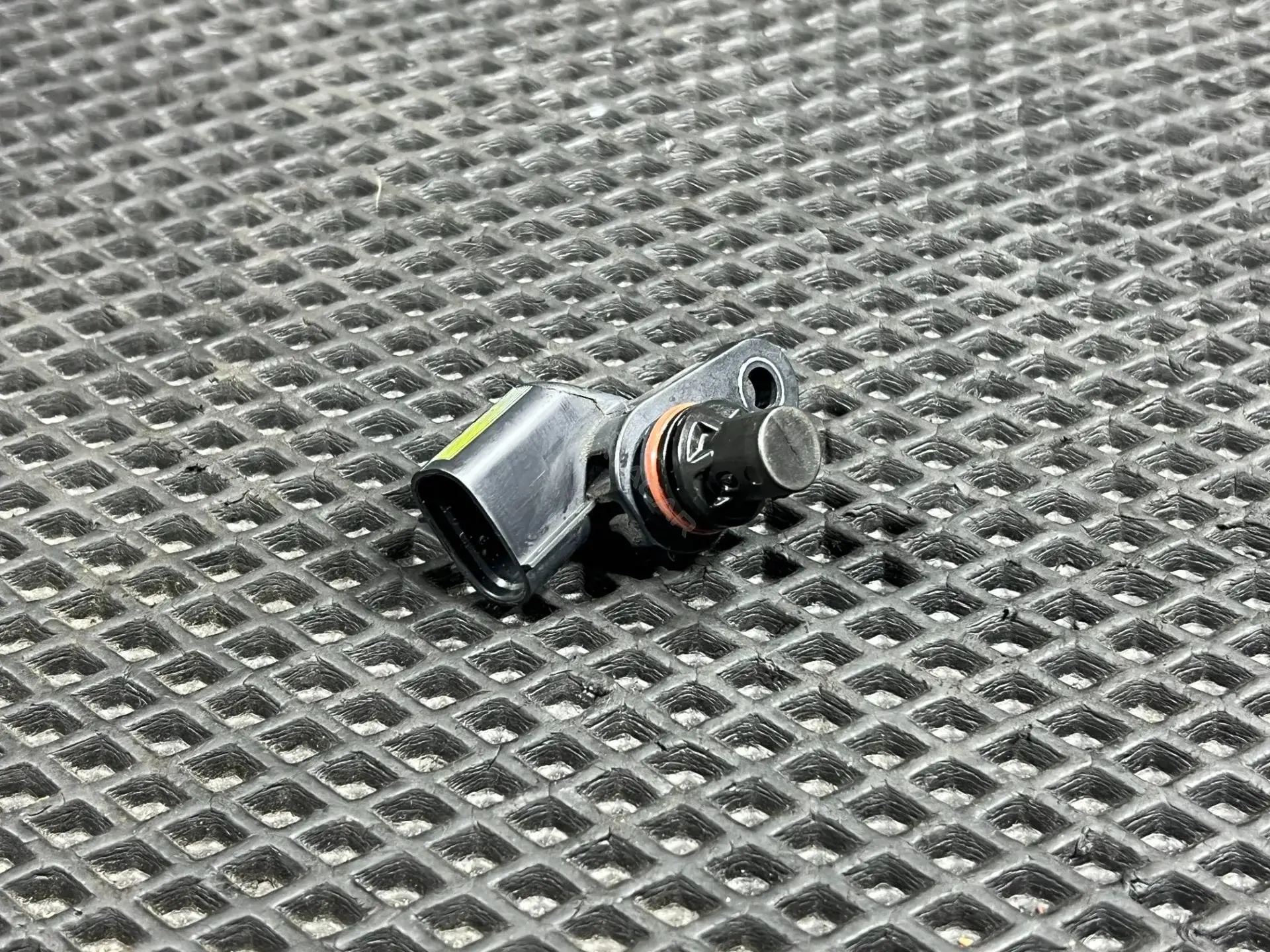 Датчик распредвала 39350-2G000
