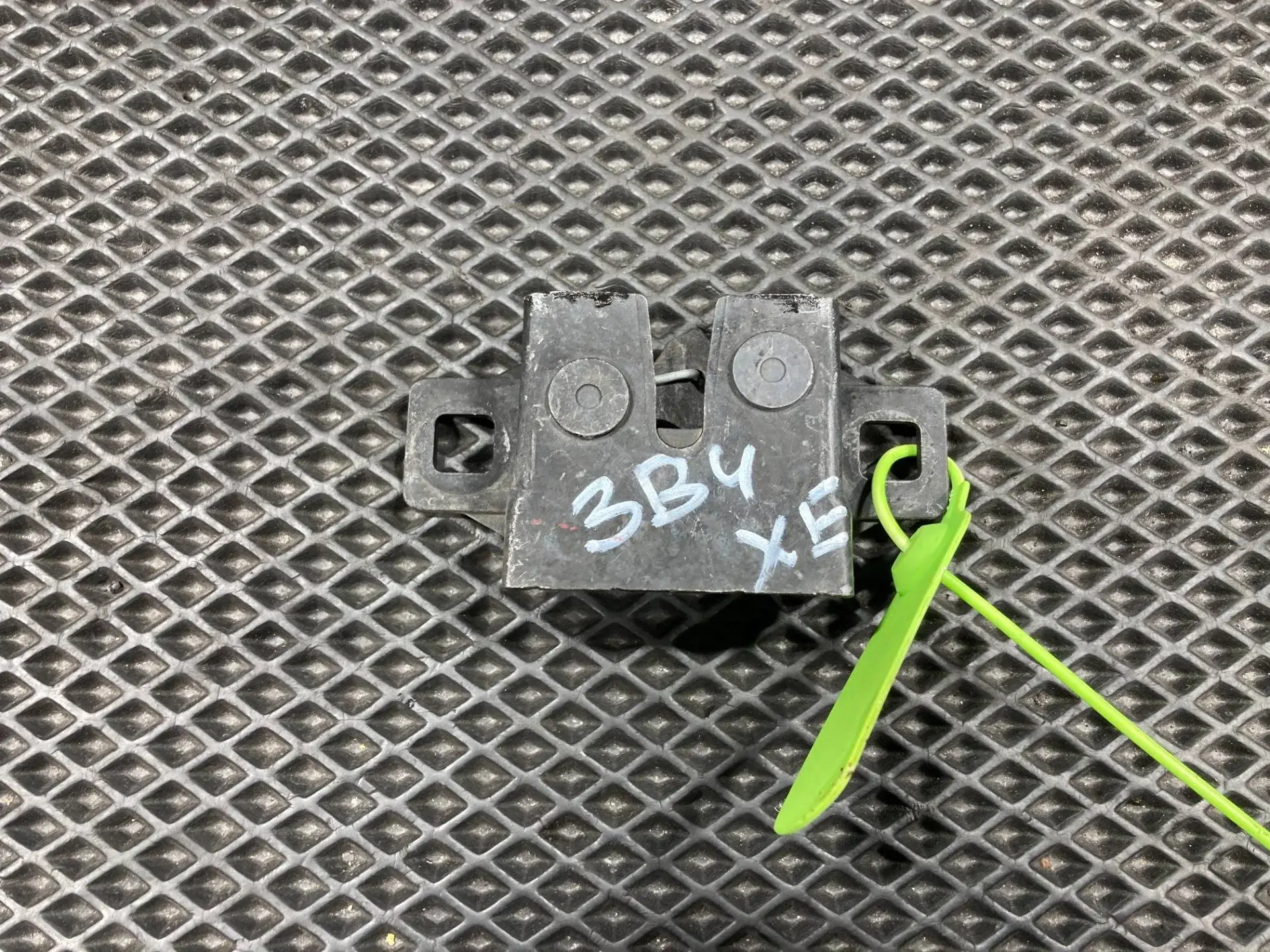 Замок капота 5H2216700BE, C2Z32581, FPS500020