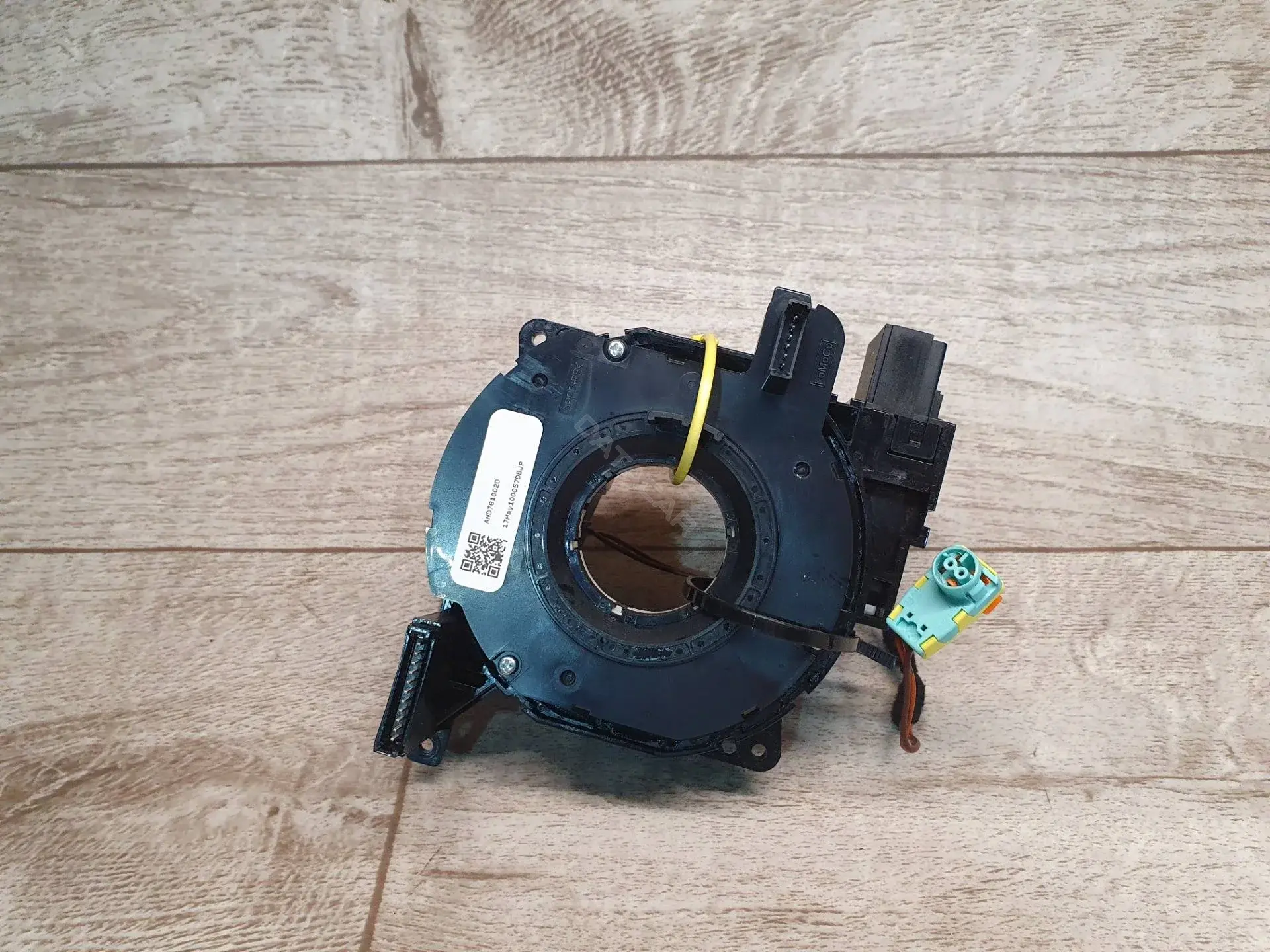 Шлейф подрулевой BJ32-14A664-DB, LR081426, LR087112