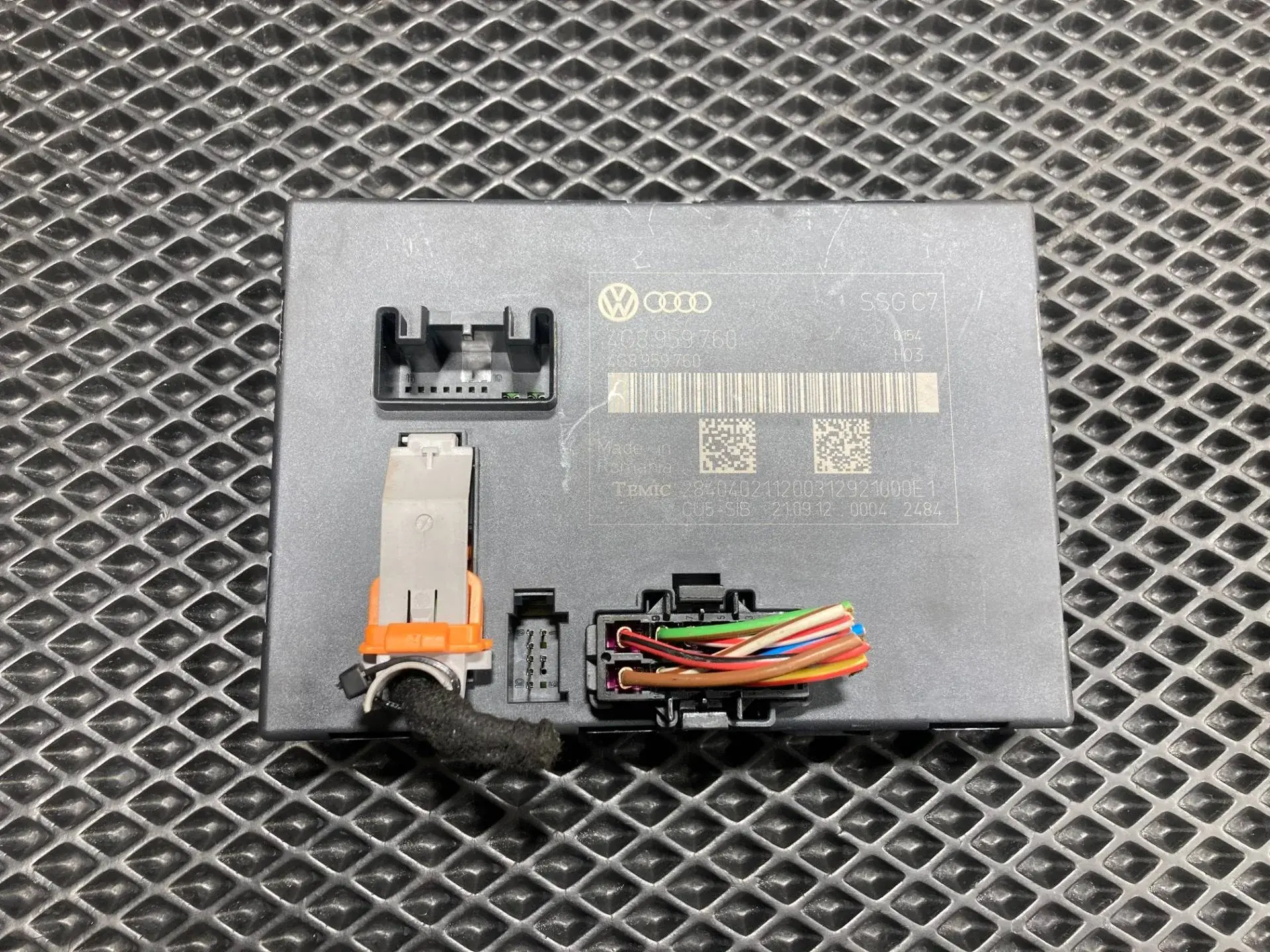 Блок управления сиденьем 4G8959760