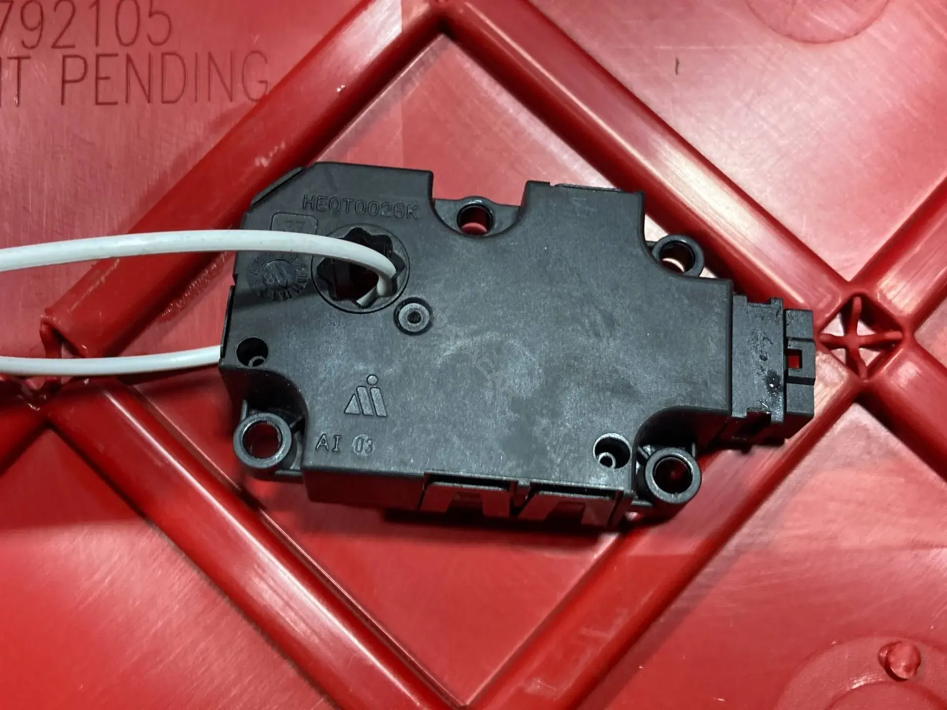Мотор заслонки печки ET416003, ZBAT0084D03