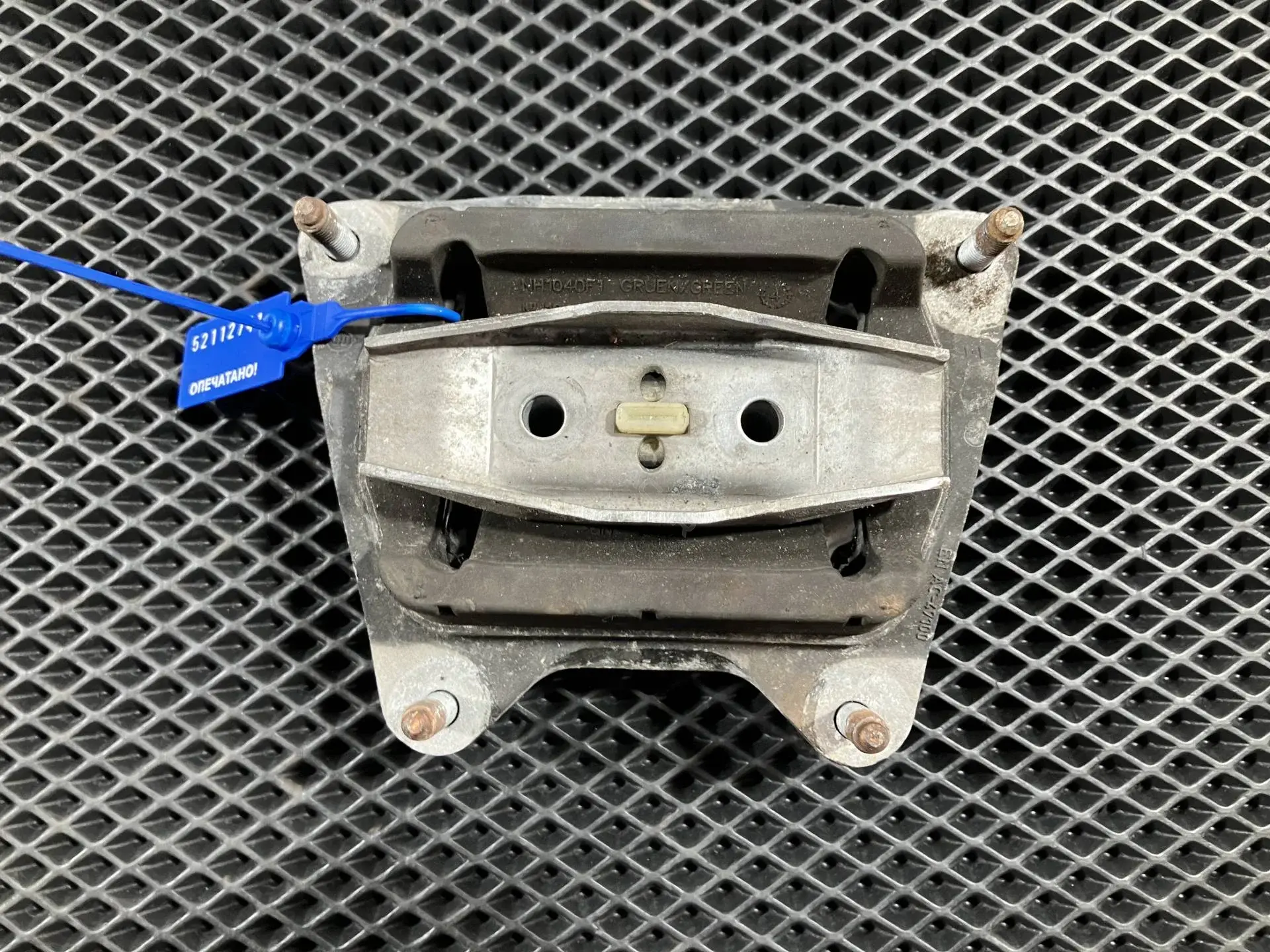 Подушка КПП 4F0399151AL, 4F0399151AP, AC-47100