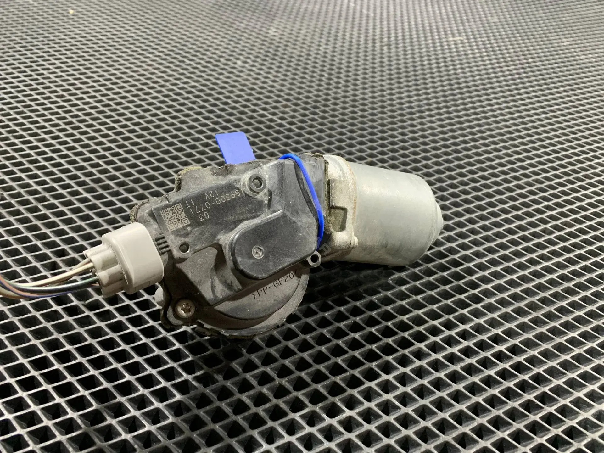 Мотор стеклоочистителя 159300-0771, 6W8317504AE