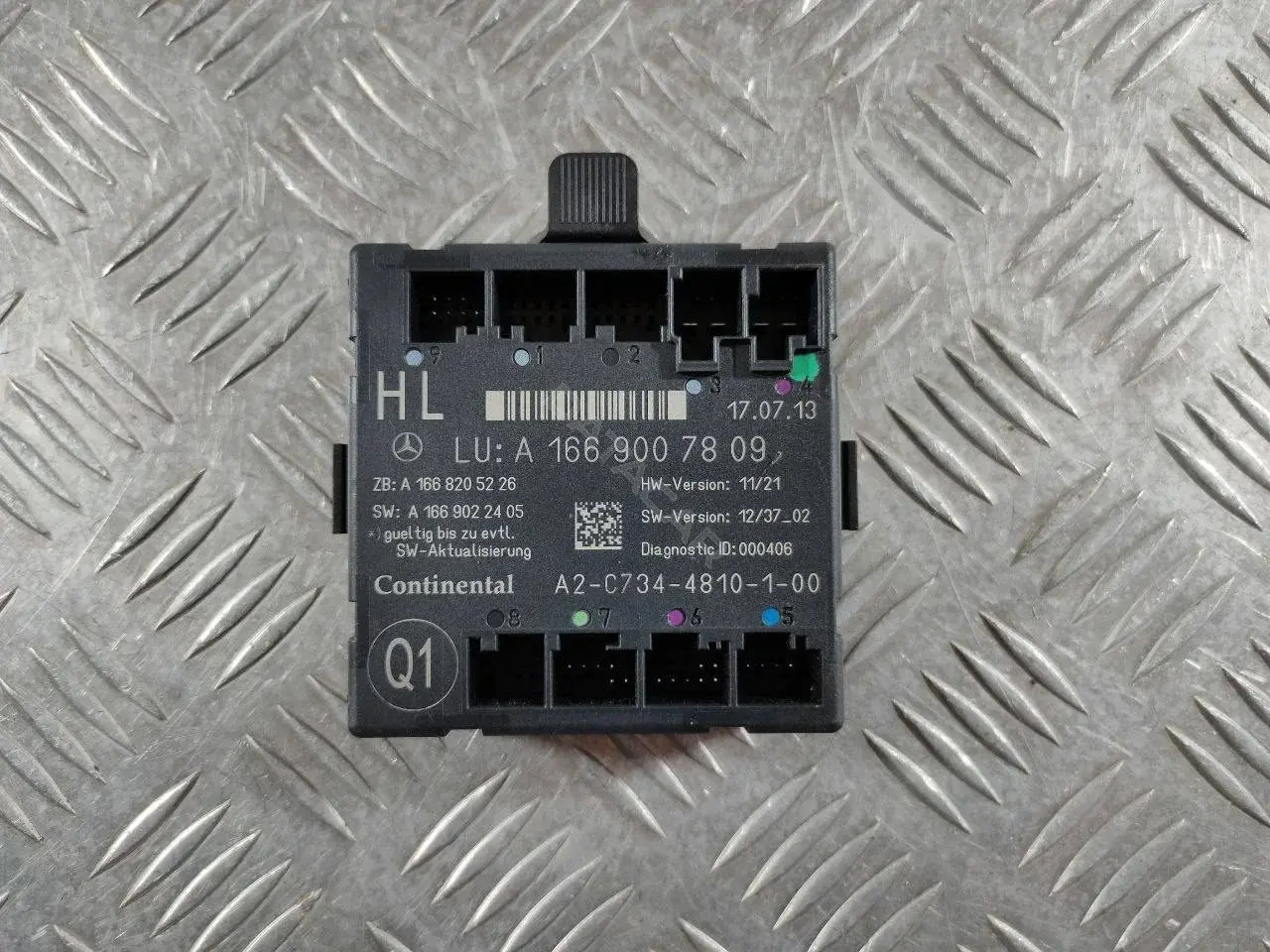 Блок управления двери A1669007809