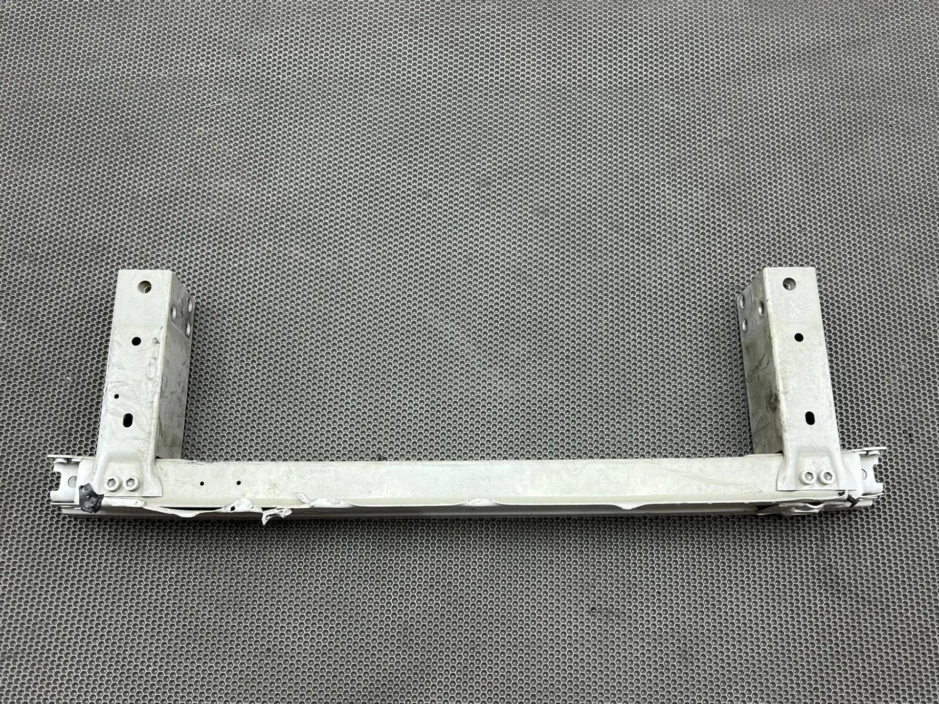 Усилитель бампера GX7310005AJ, LR091866, LR110363