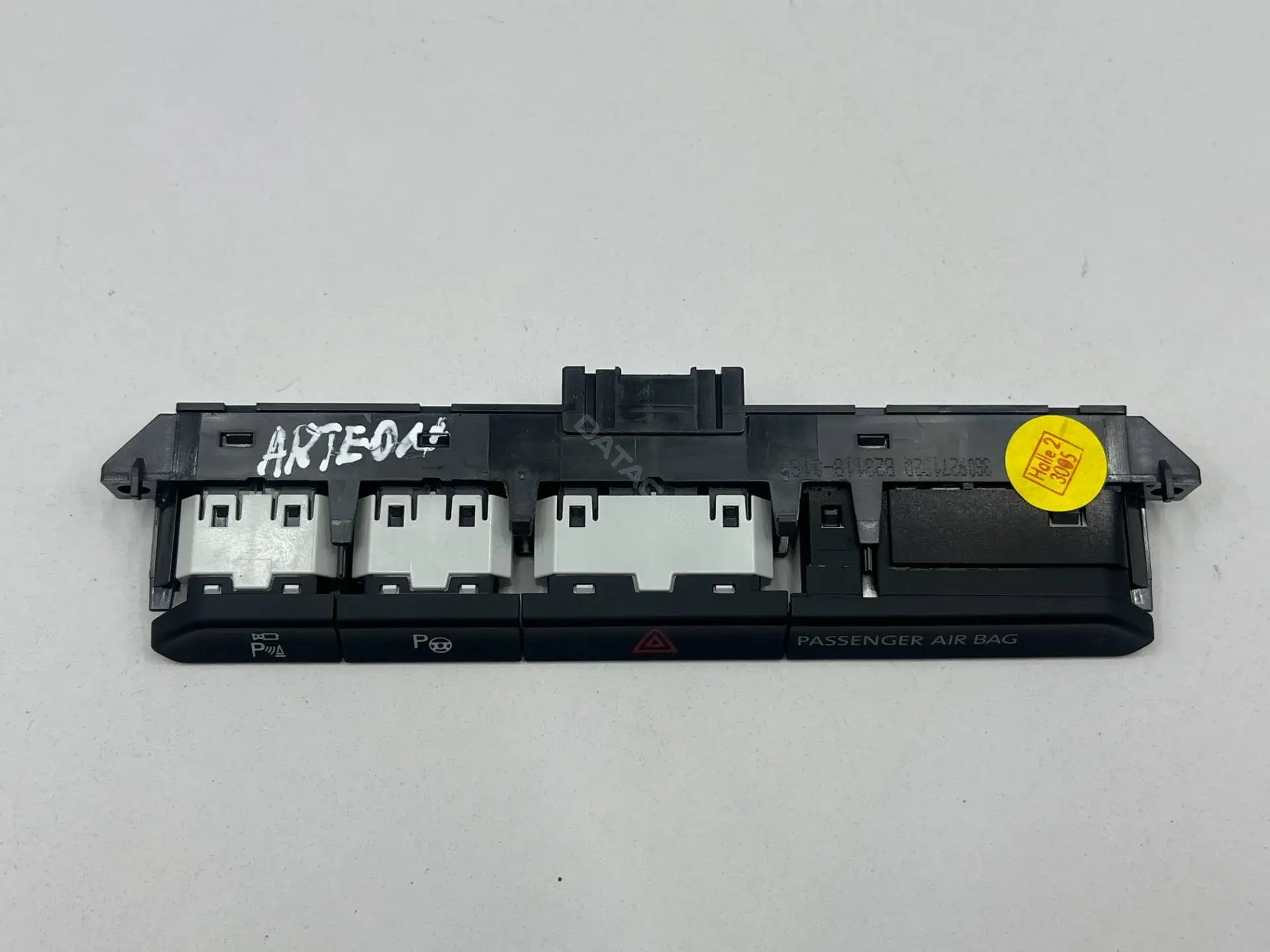 Кнопка аварийки 3G0927132Q