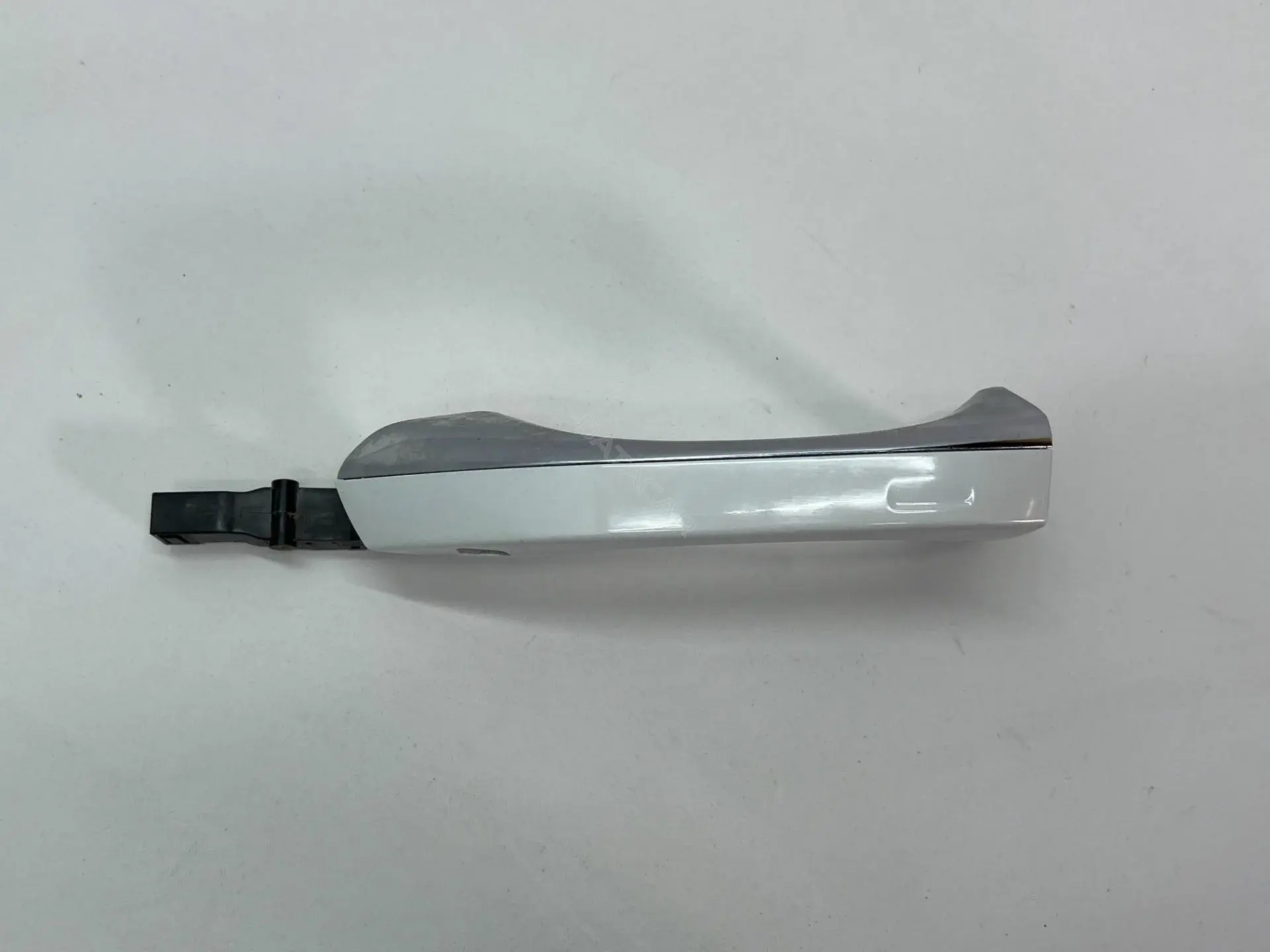 Ручка двери 4N0837207