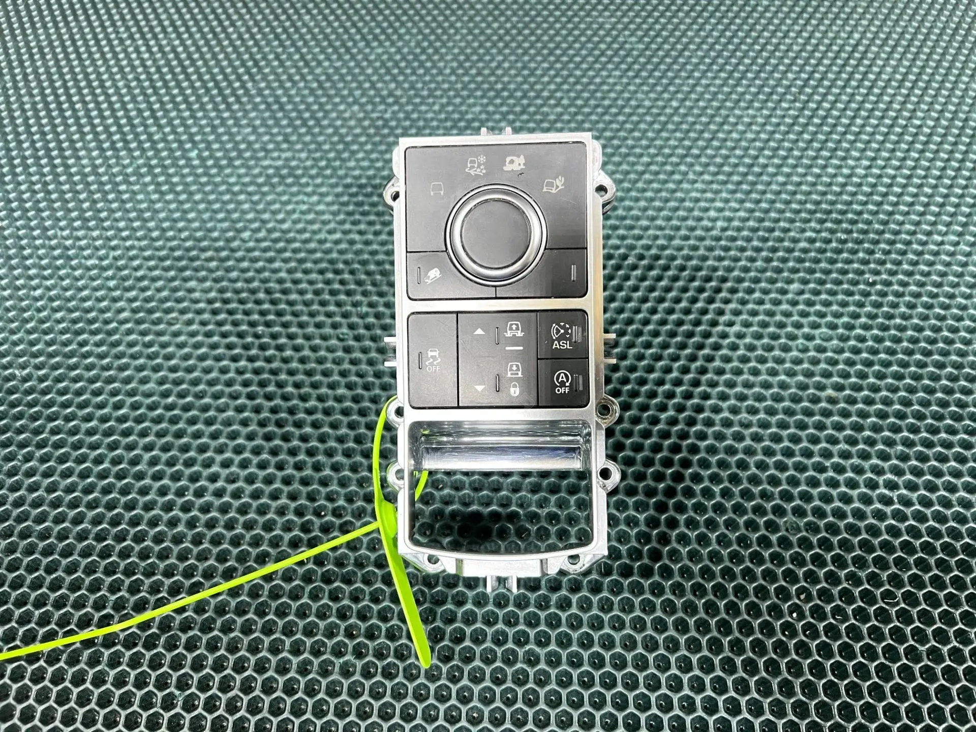 Блок управления пневмоподвеской EPLA14B596DB, LR061207