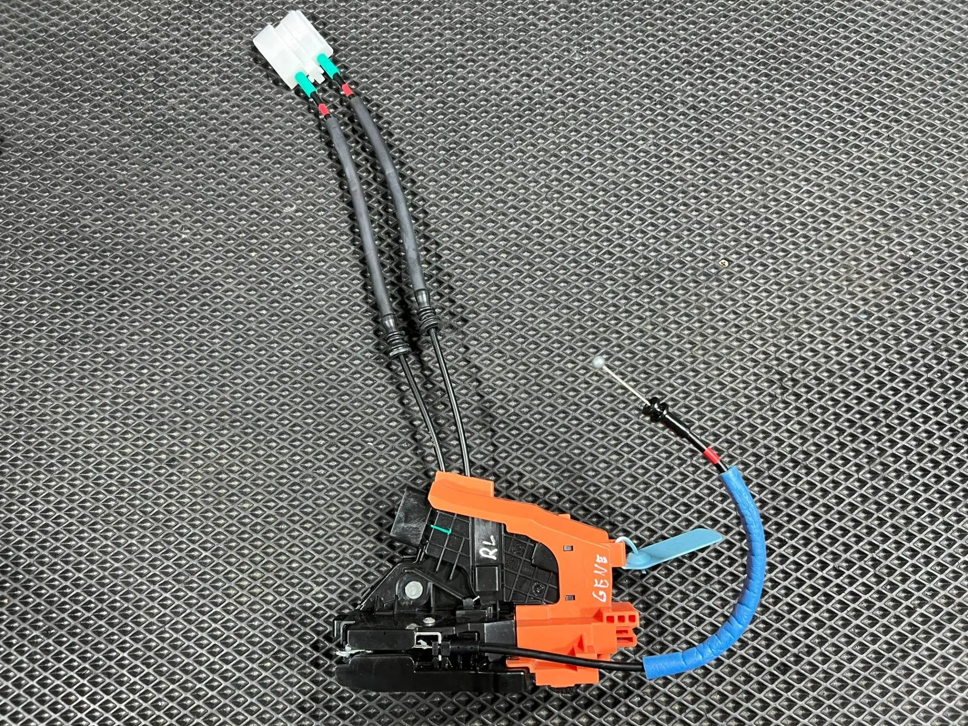 Замок двери 81410-G9000