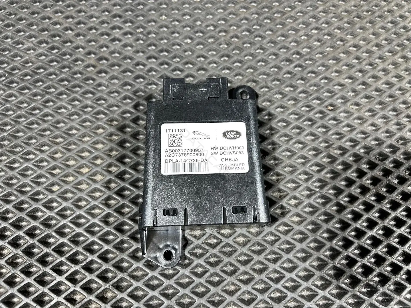 Блок управления подогревом сидения и вентиляции DPLA14C725DA, LR049421, LR052130