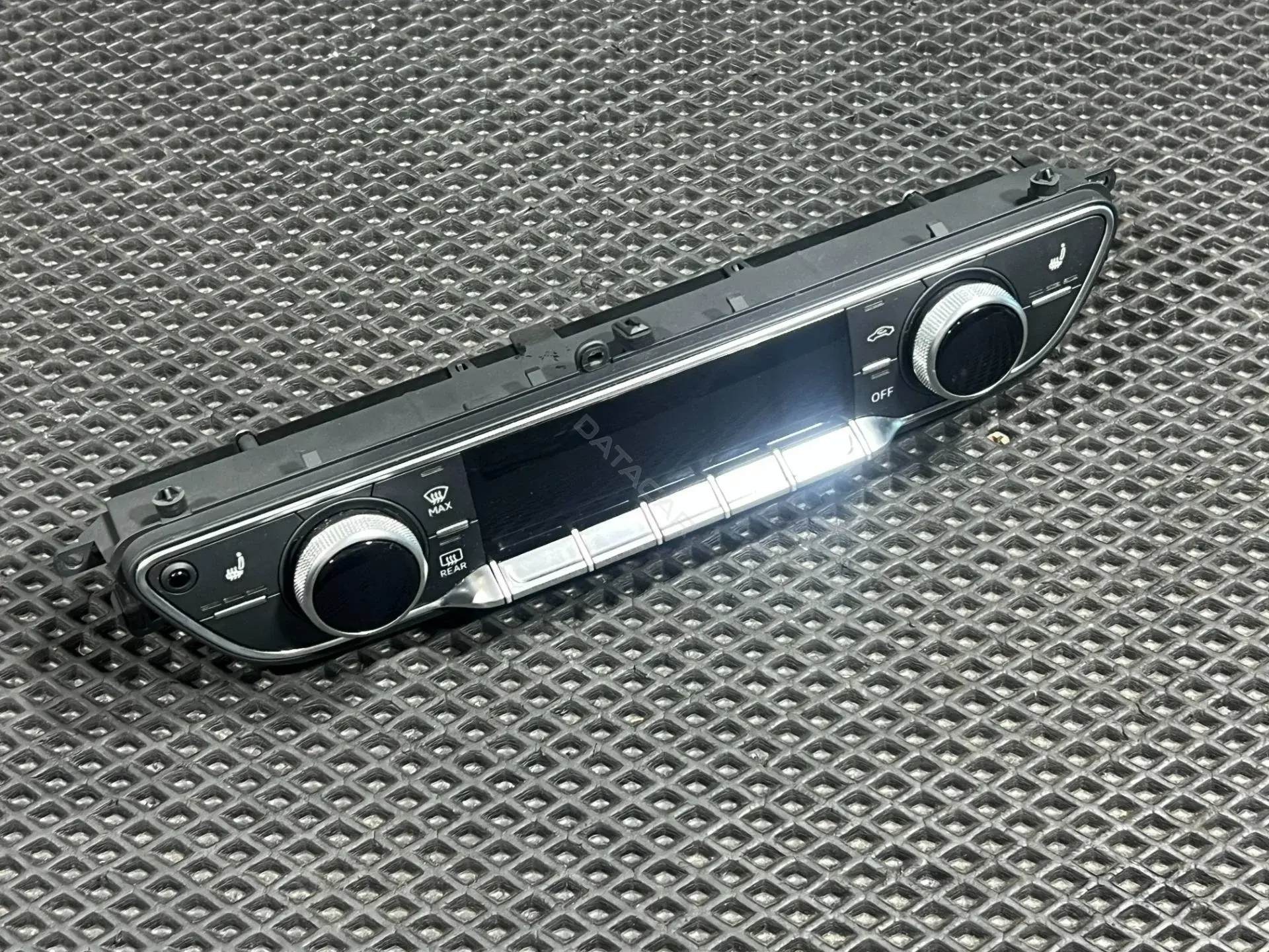 Блок управления климат-контролем 8W0820043AP