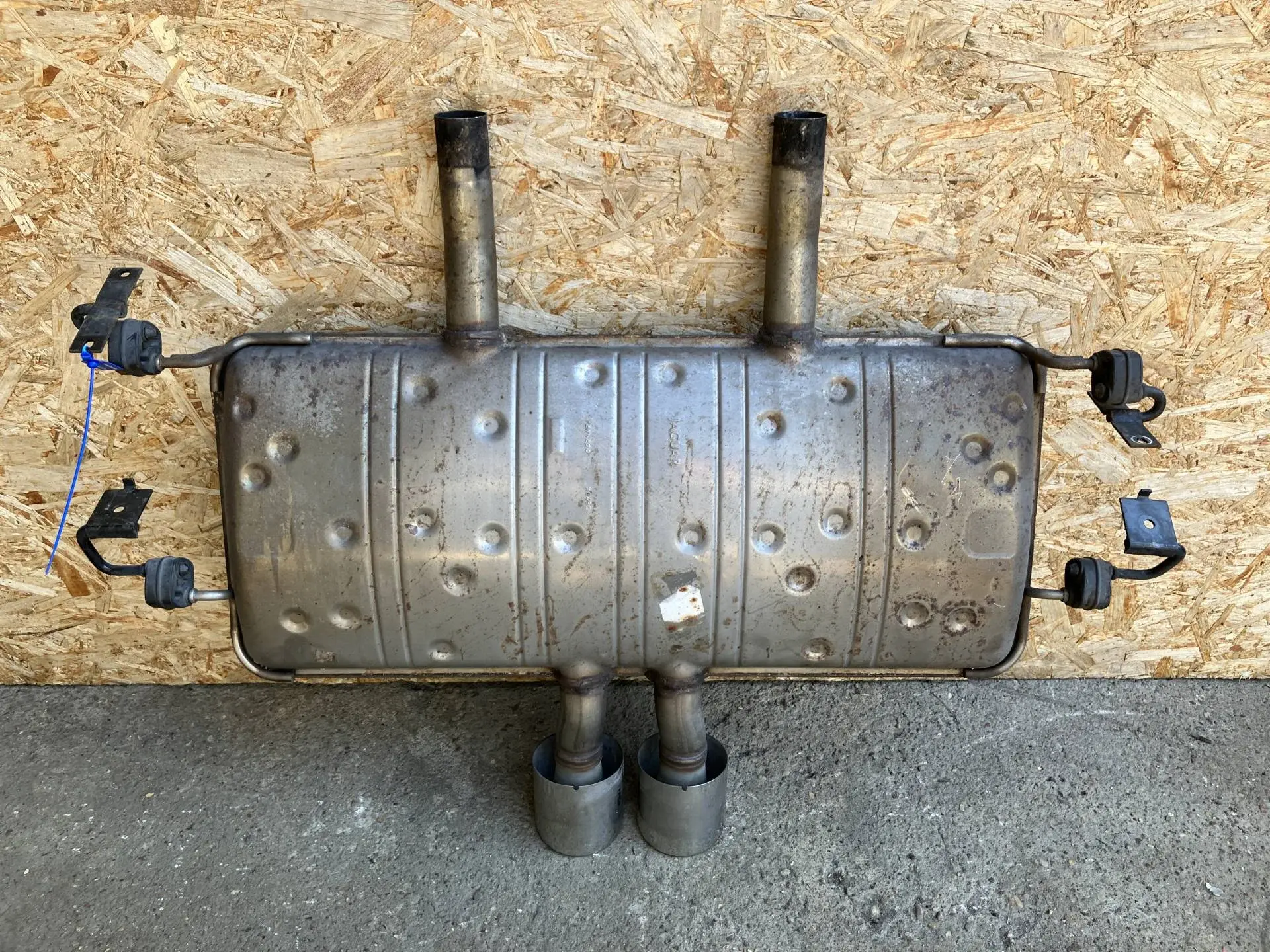 Глушитель выхлопных газов EX53-5K244-BE