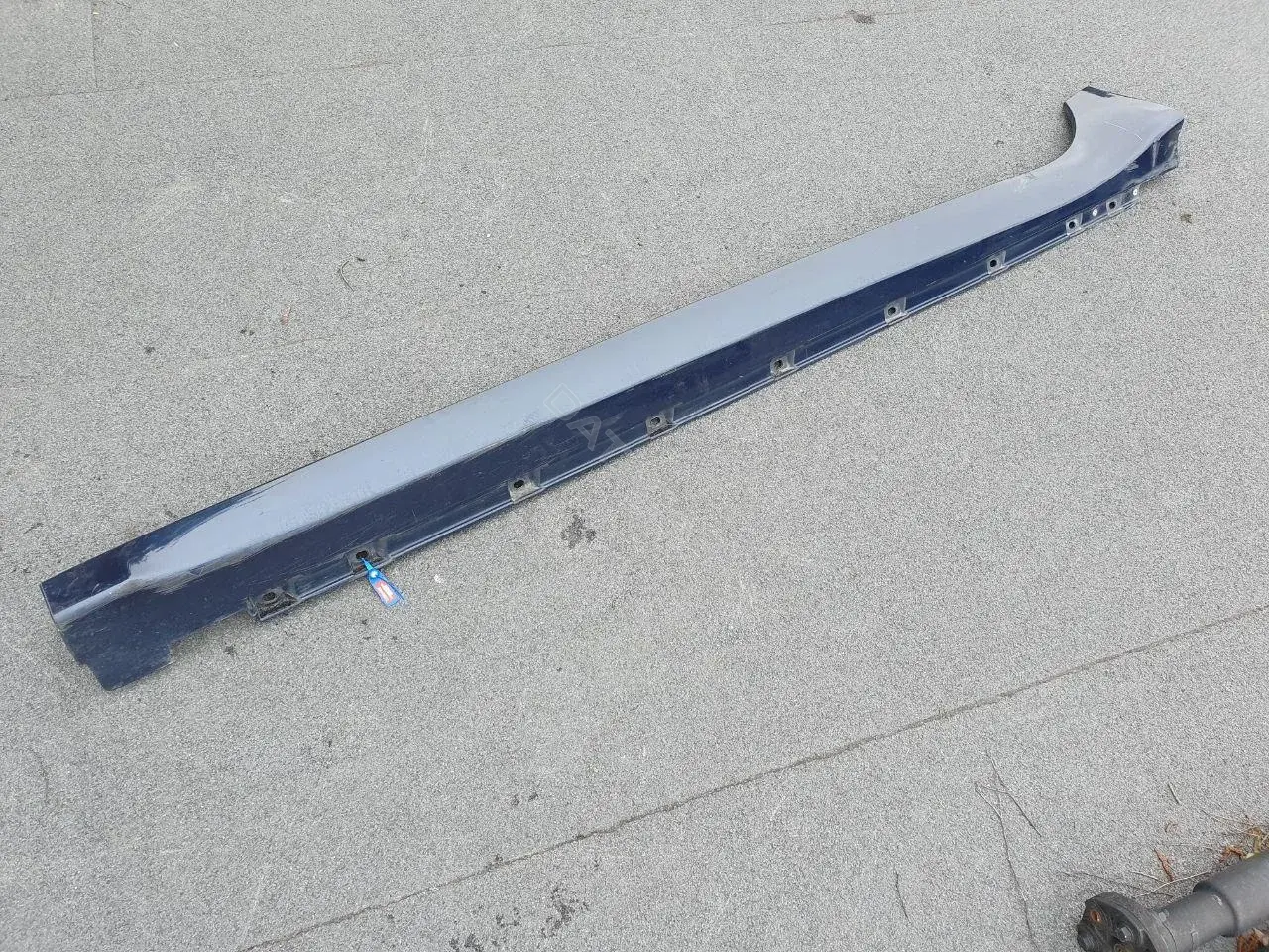 Накладка на порог AW93-F10609-B