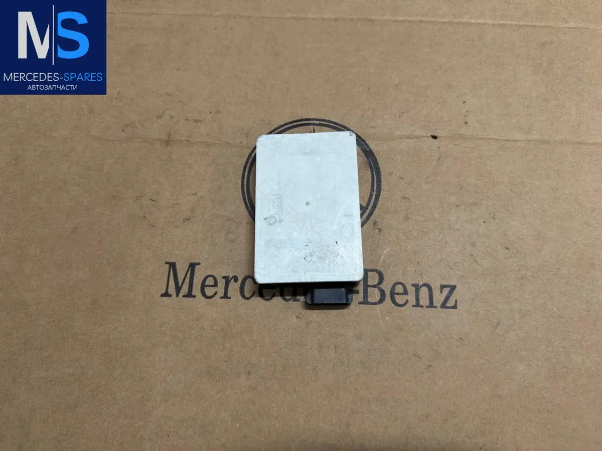 Датчик мертвых (слепых) зон A0004420656, A0009024004, A0009050010