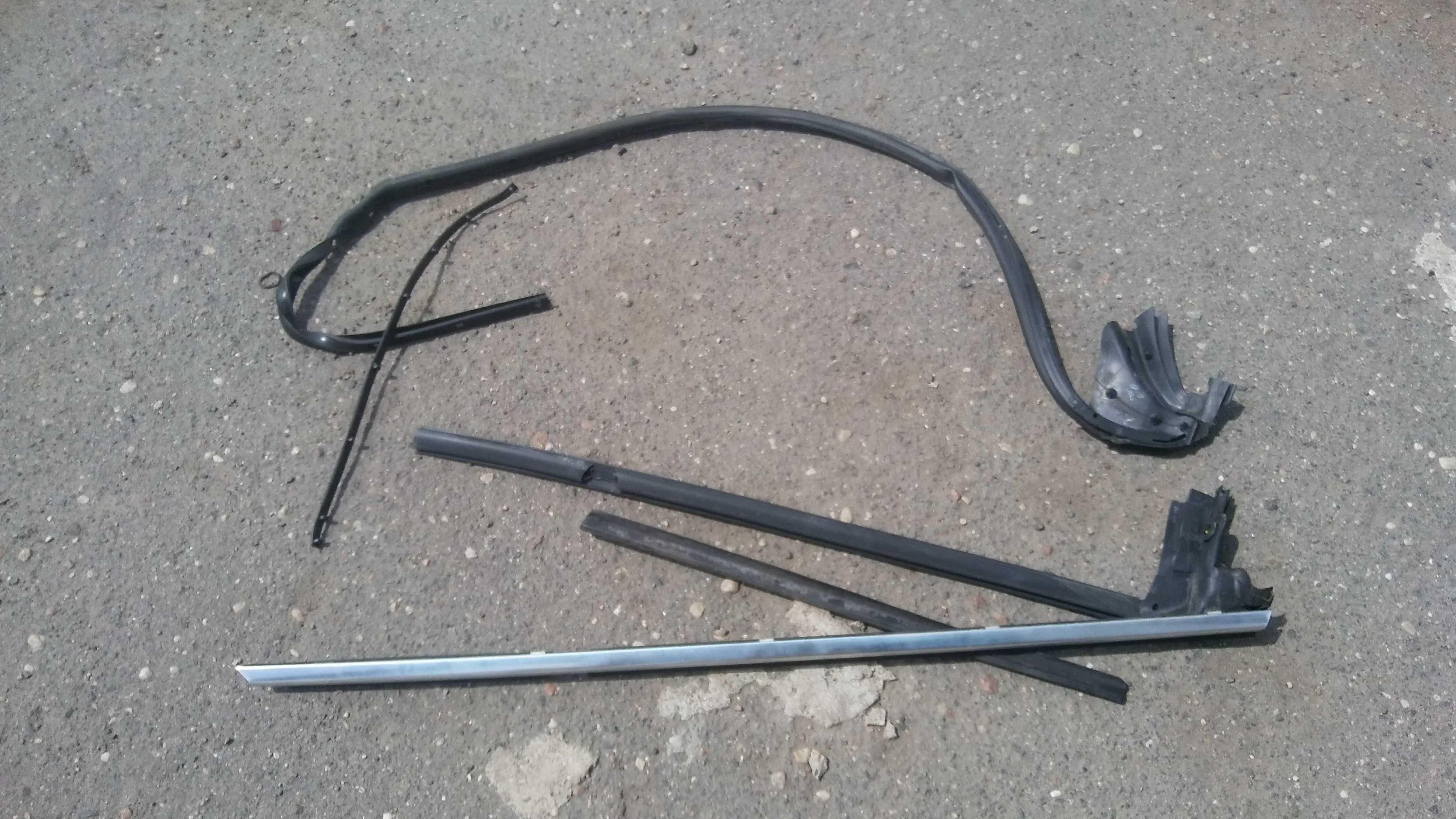 Уплотнитель двери A0059891271, A2196900380, A2196970351