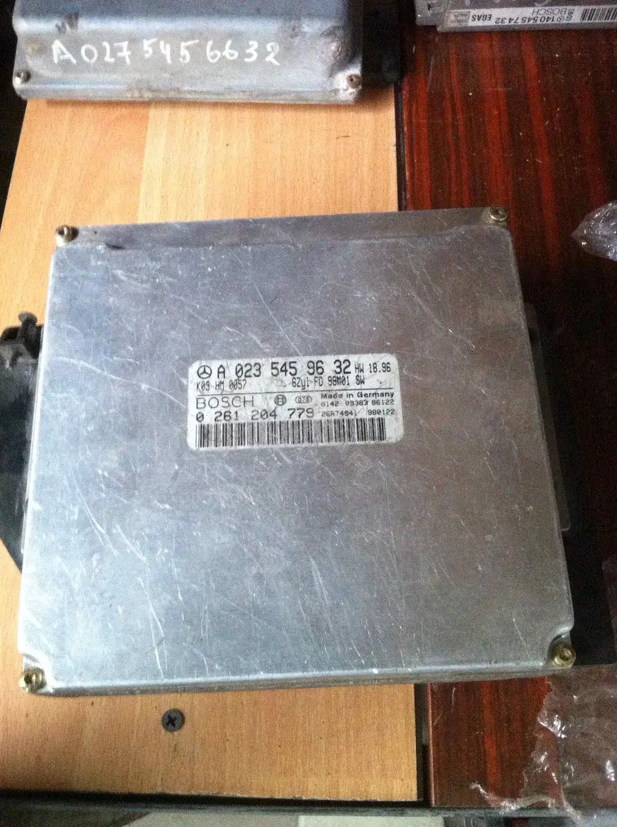 Блок управления двигателем A0205450432, A0235459632, A0245455832