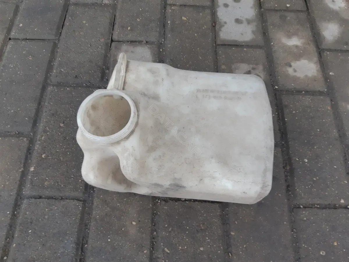 Бачок омывателя A1238690420