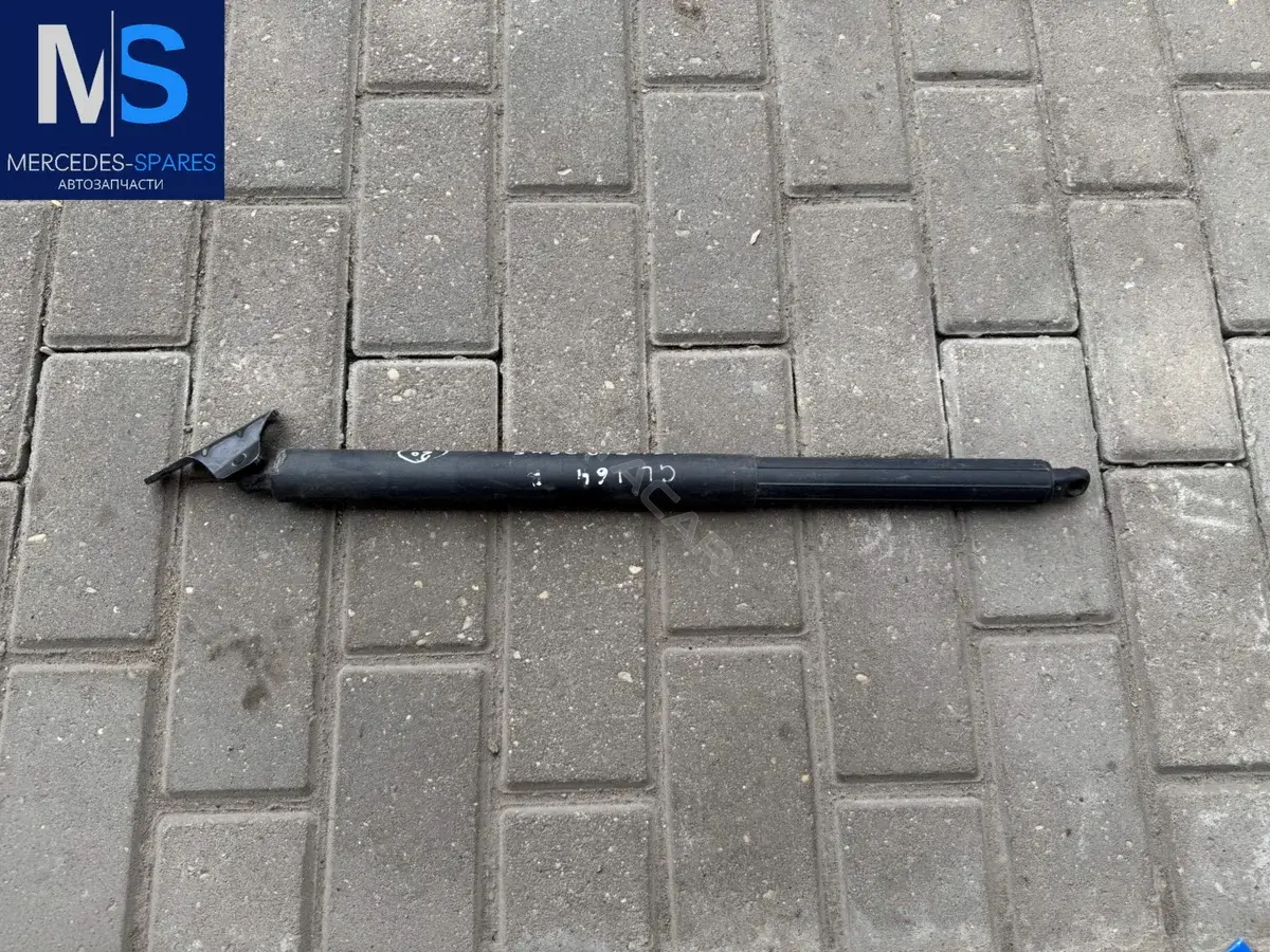 Амортизатор крышки багажника, капота, заднего стекла A1647400645