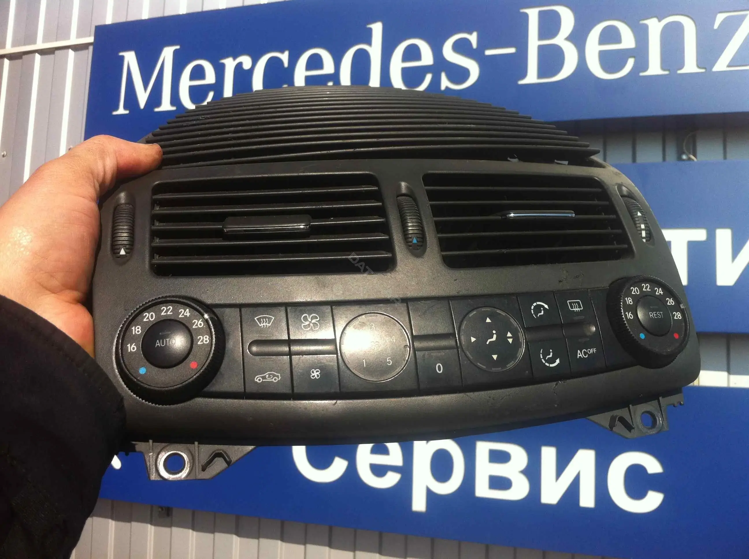 Блок управления климат-контролем A2118300085, A2118300385