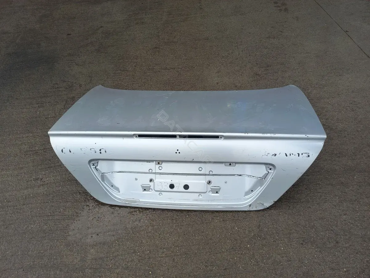 Крышка багажника A2157500175