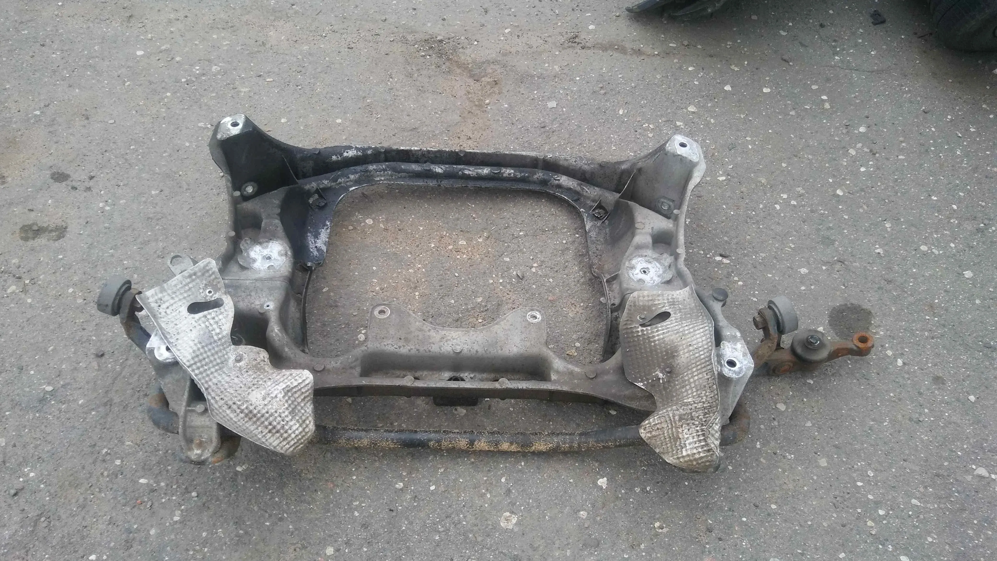 Подрамник A2156280057, A2206280257, A2206280457